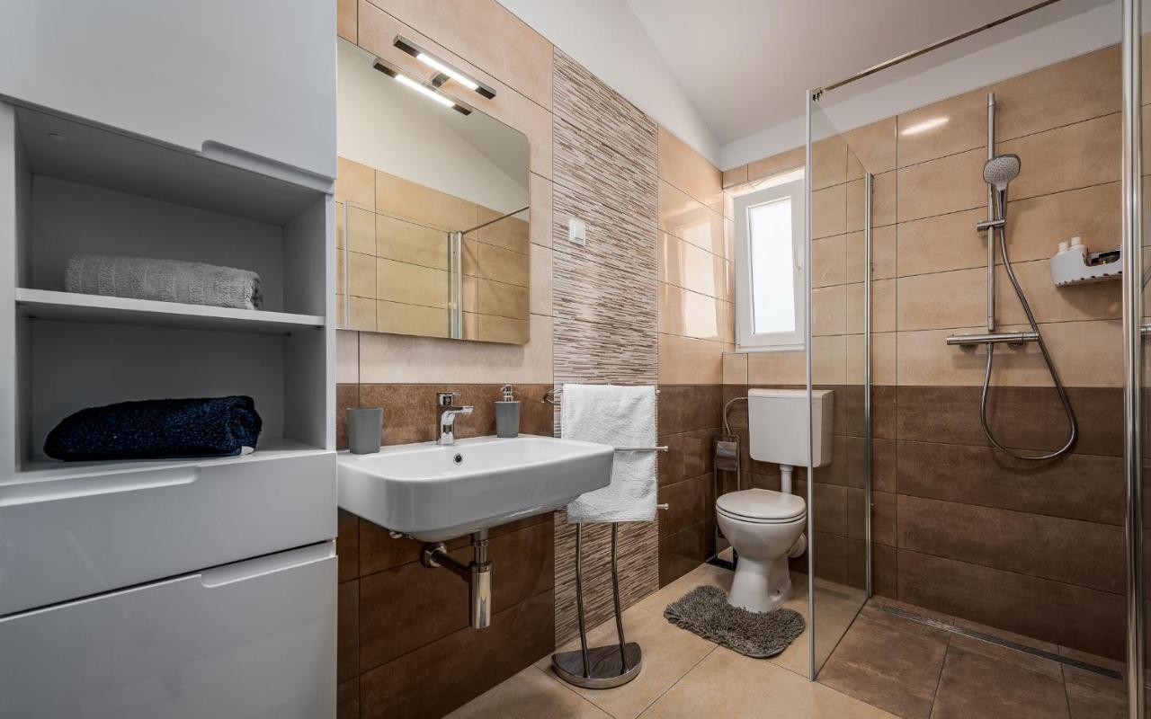 PUY Apartments Nelle מראה חיצוני תמונה