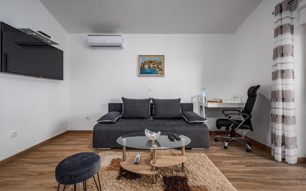 PUY Apartments Nelle מראה חיצוני תמונה