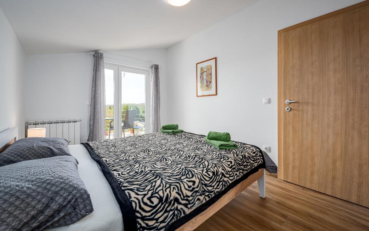 PUY Apartments Nelle מראה חיצוני תמונה