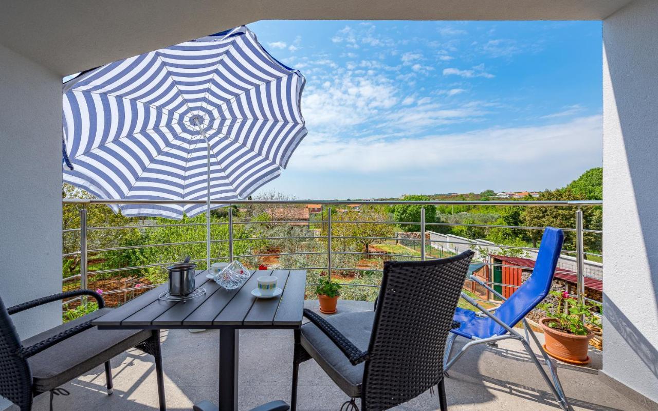 PUY Apartments Nelle מראה חיצוני תמונה